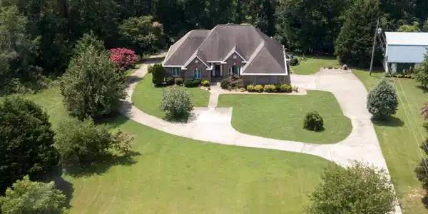 1250 Holly Glen Lane
