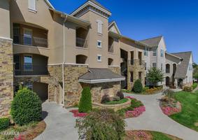 545 Rarity Bay Pkwy