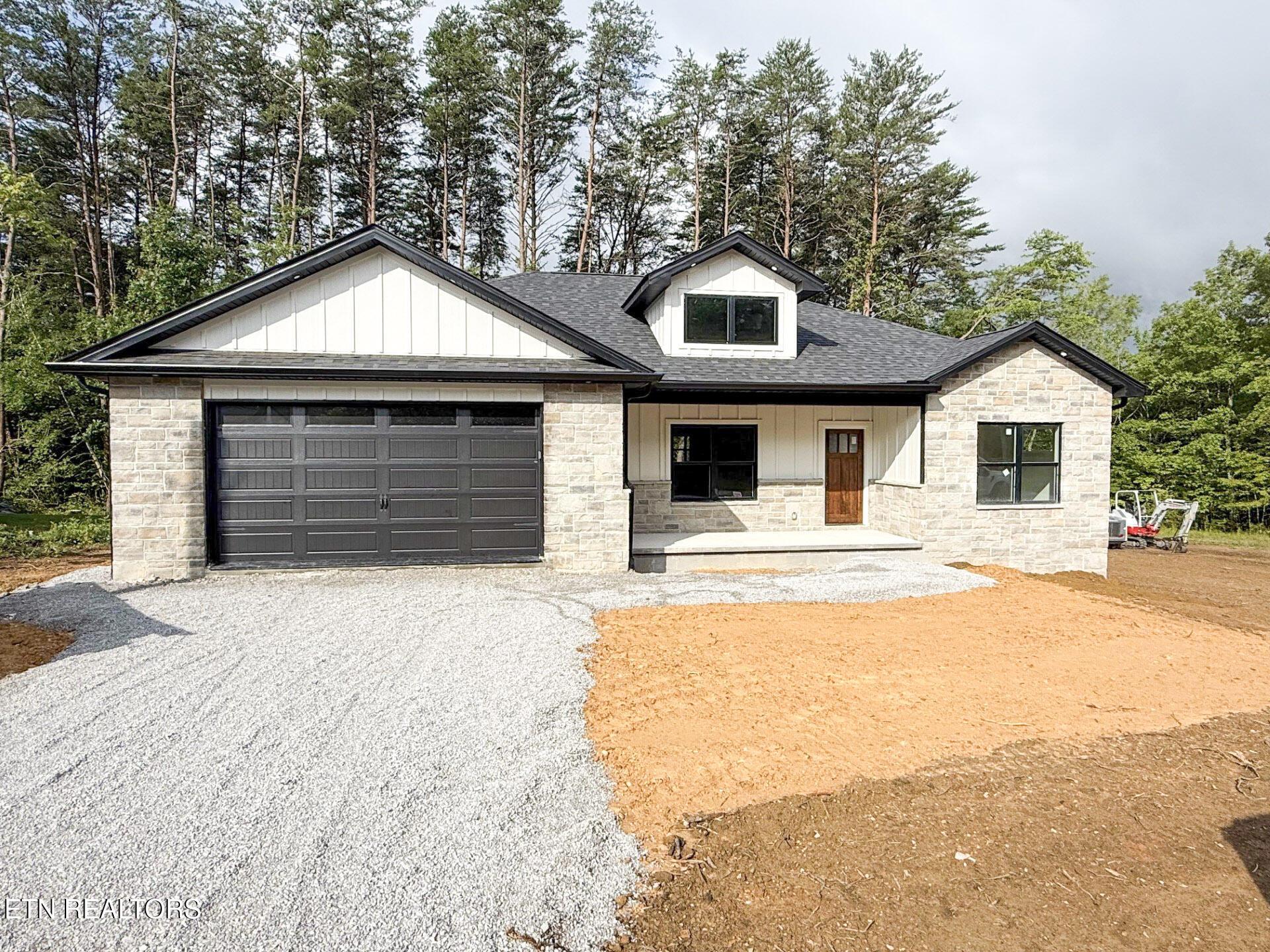 Image 4: Front Of House