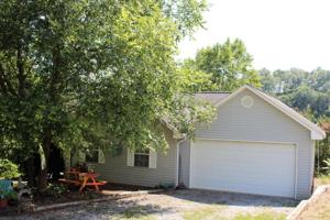 724 Scenic River Rd
