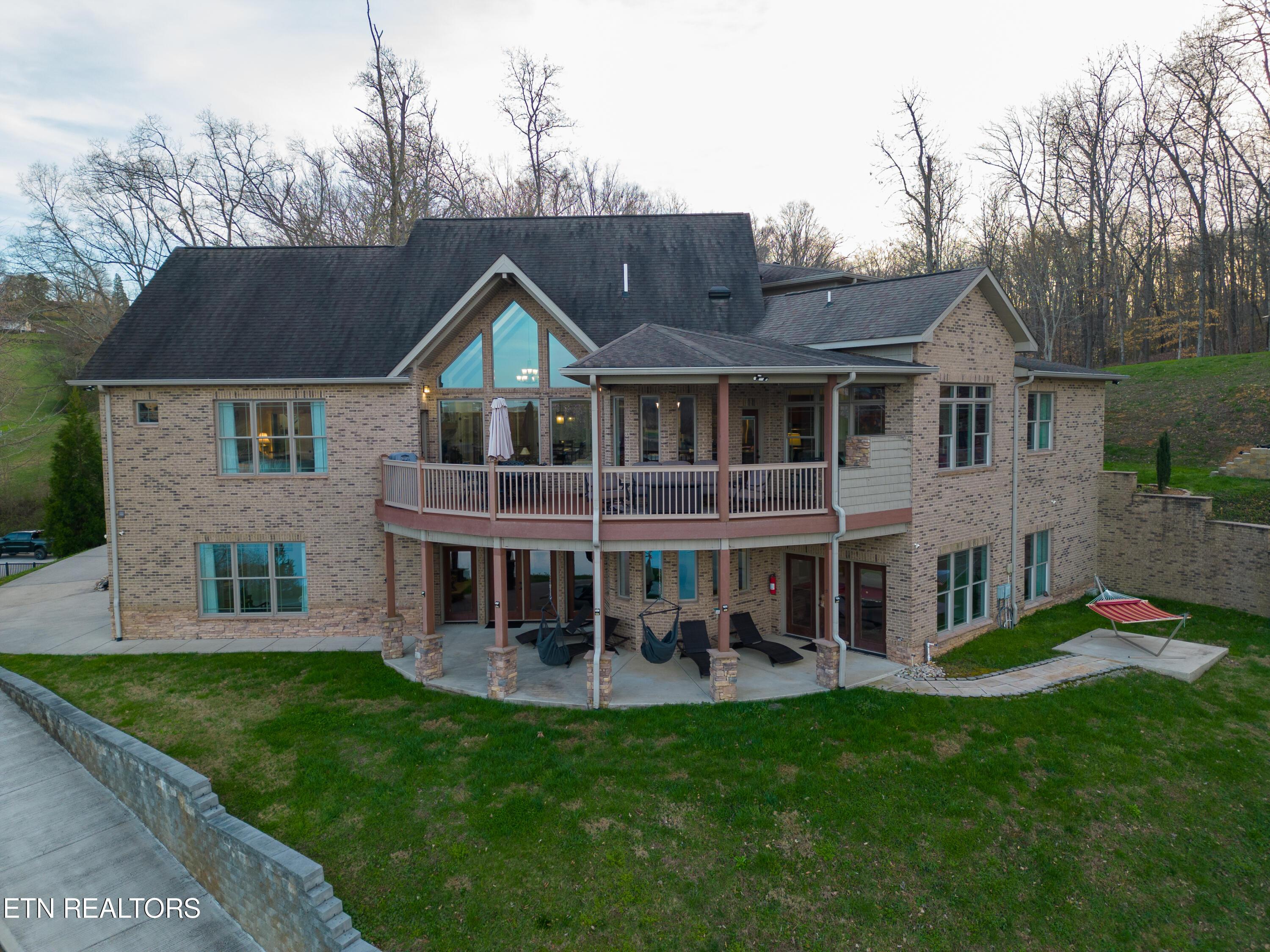 Image 4: Rear View of Home