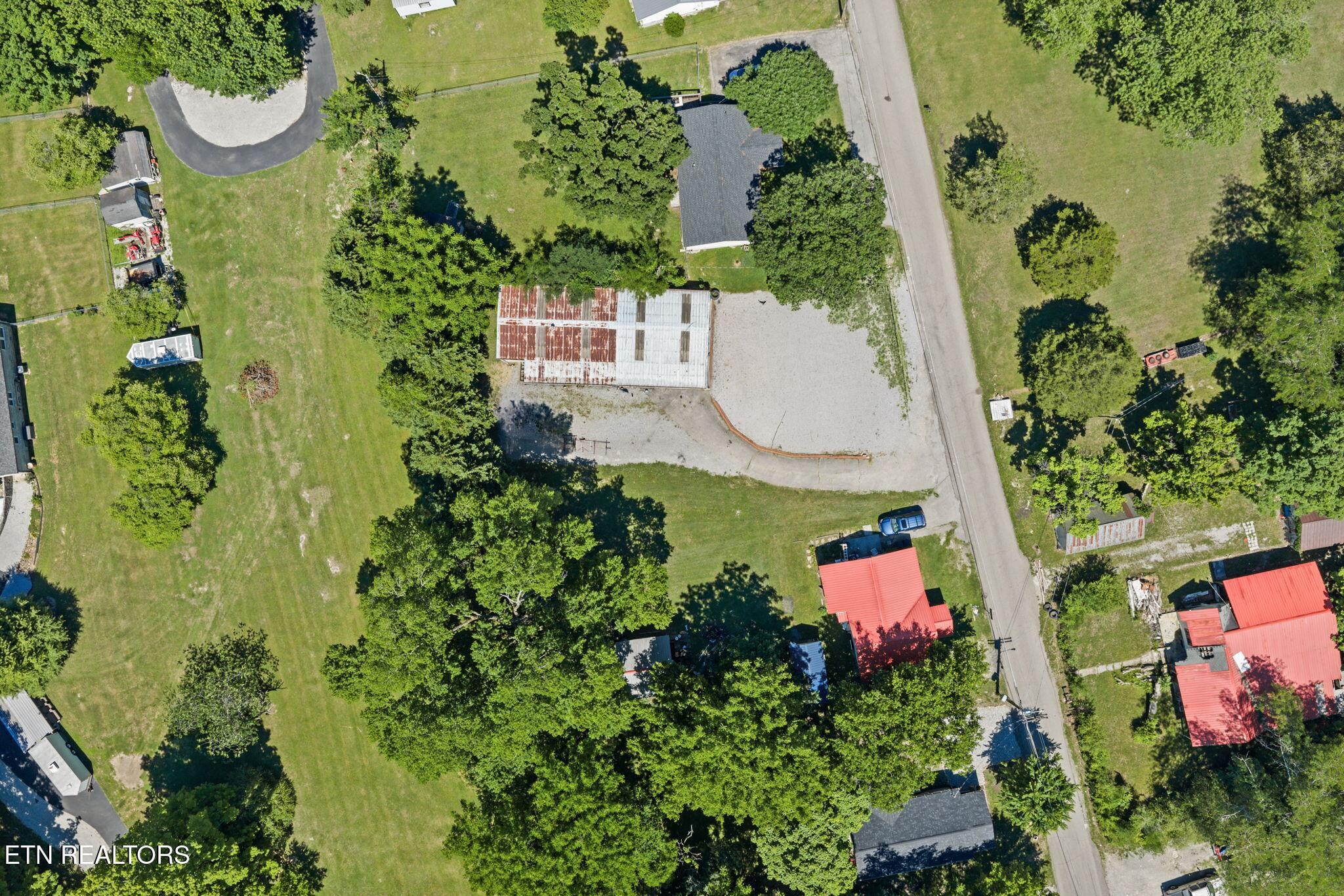 Image 4: 20-web-or-mls-116 Blue Drive--13