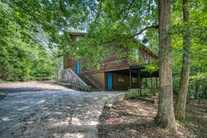140 Meadowview Drive