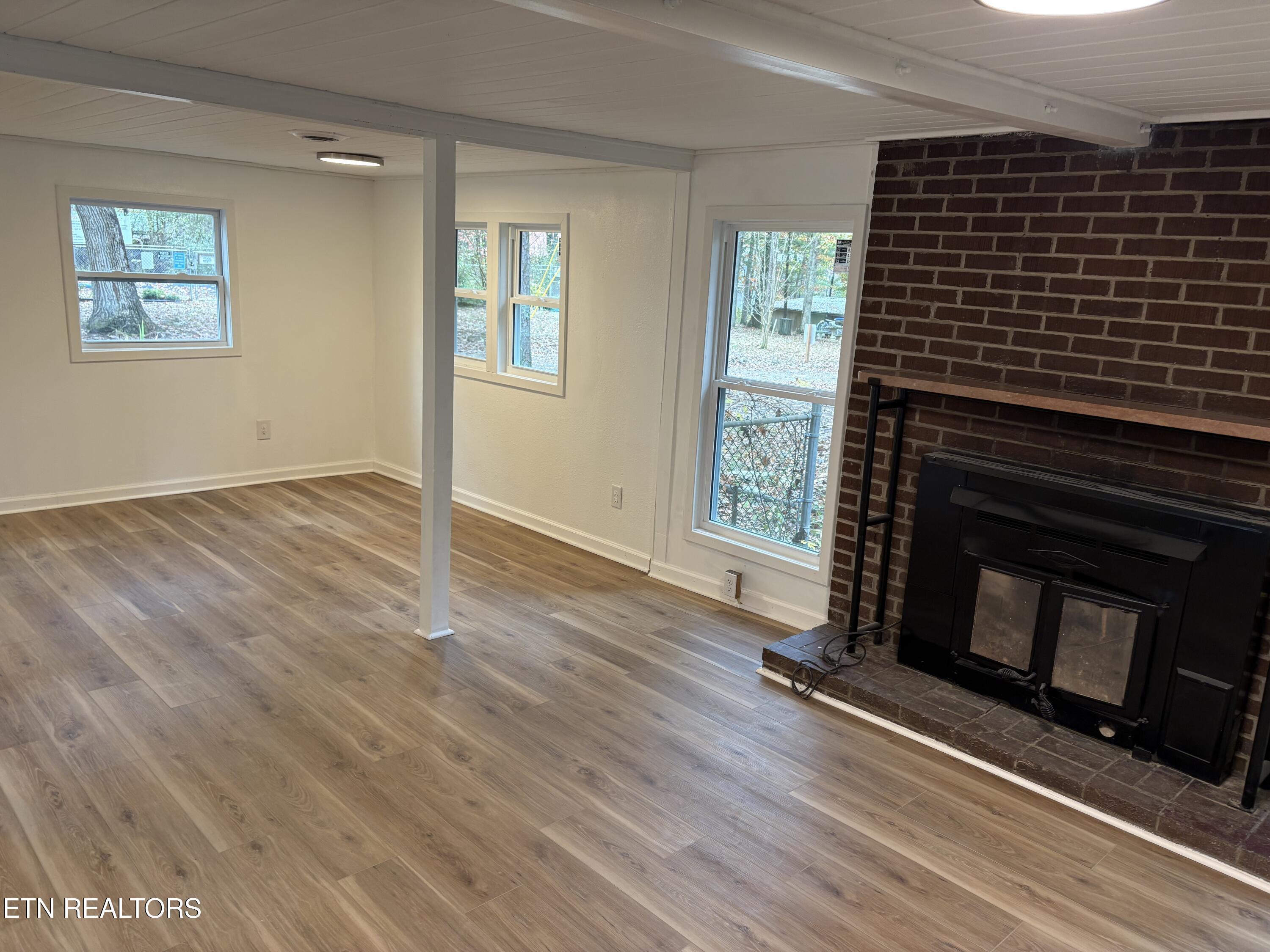 Image 4: 2025-11-03 13.49.24