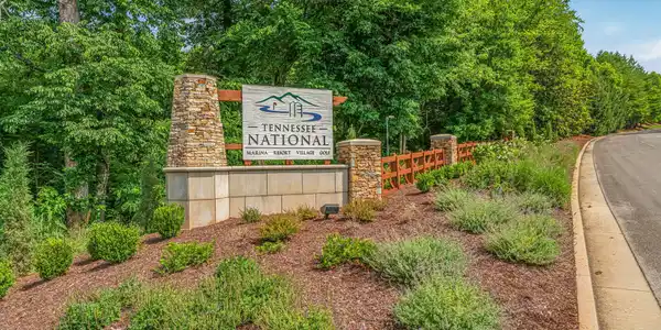 184 Lake Life Way