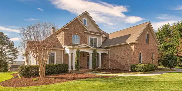 570 Conkinnon Drive