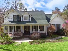138 Robin Hood Lane