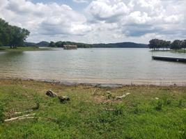 4056 Paradise Rd