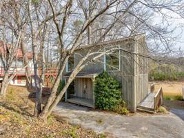 278 Hampton Dr