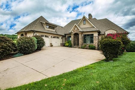 1121 Blazer Point