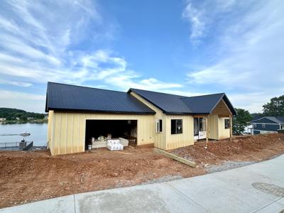203 Lakeshore Bay Road