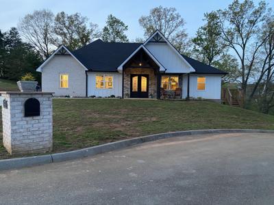 323 Eagle Claw Lane