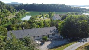 102 Lake Breeze Drive