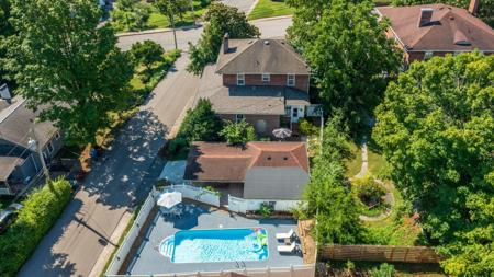 132 E Old Andrew Johnson Highway