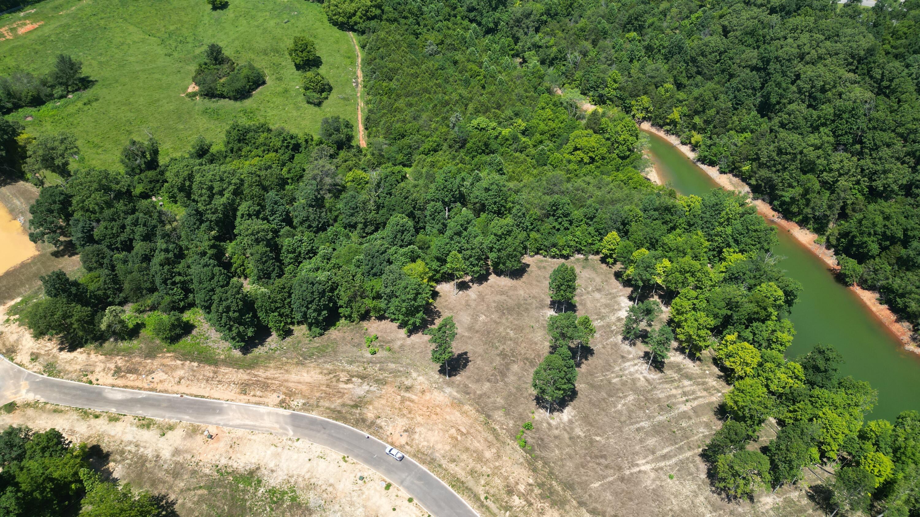 Image 4: overview