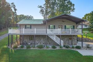 815 Oak Grove