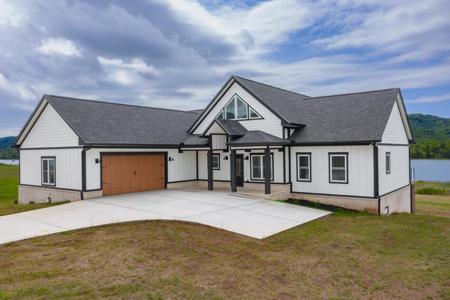371 Masters Lane