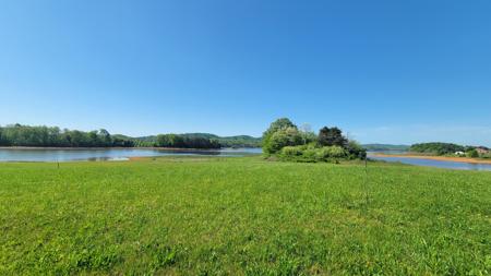 Lot 10 Bluewater Way