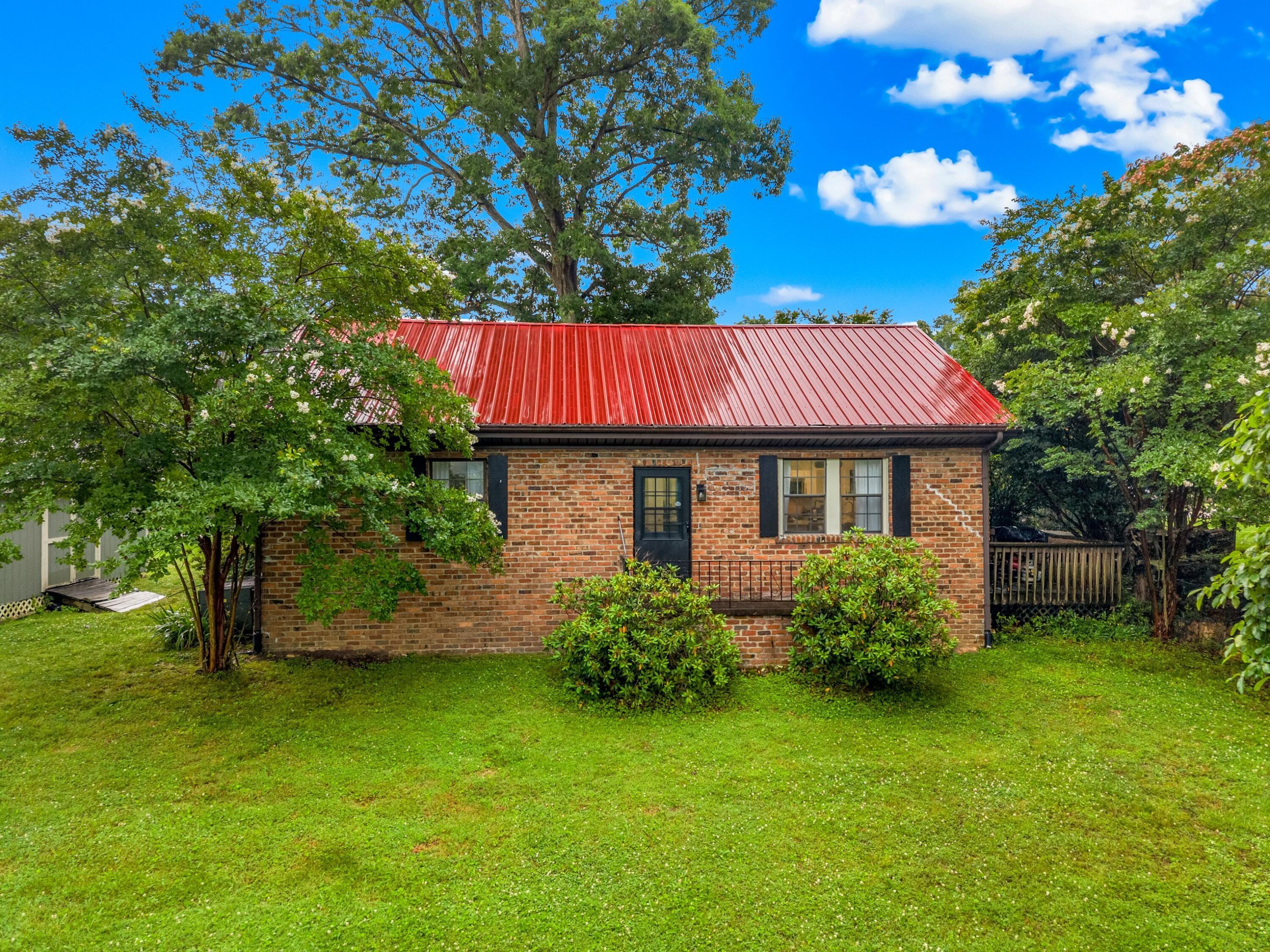 Image 4: 004-1921HillTrailDrive-Morristown-TN-378