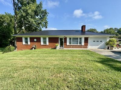 2691 Lakemoore Dr.