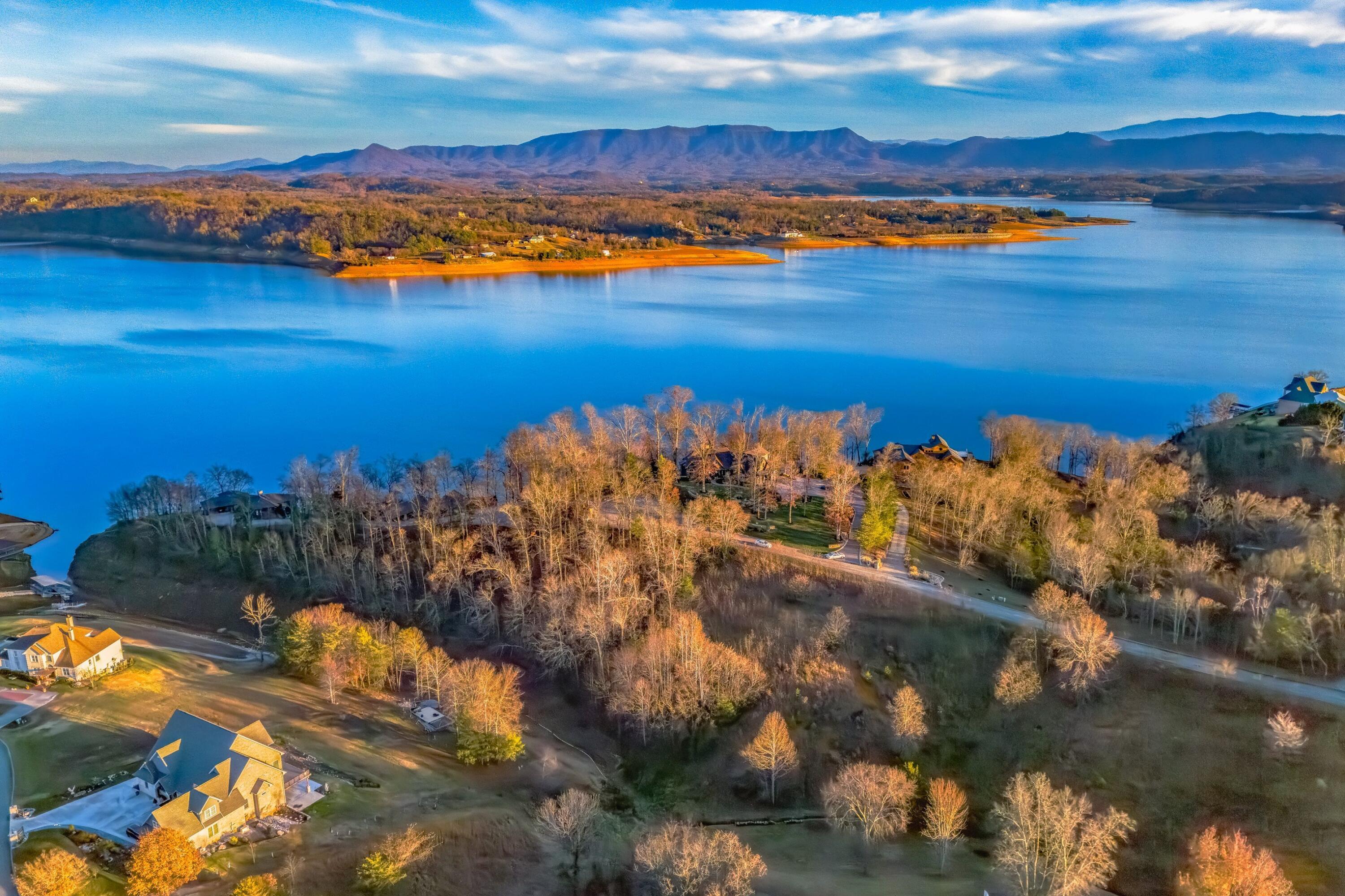 Image 4: 009-ScenicShores-Lots606163-Dandridge-TN