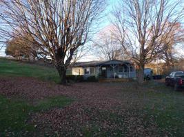 11838 LAKE SHORE RD