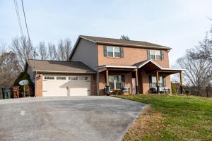 772 Lakewood Dr