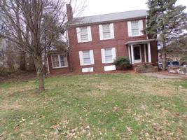 1729 RUSSELL AVE