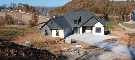 2736 Lowe Drive