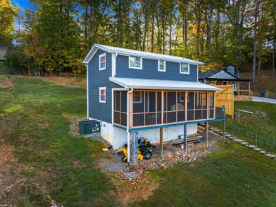 1469 Dover Lane