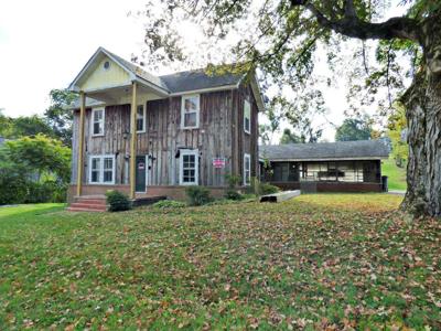 145 W Meeting Street