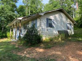 1864 LAKEWOOD DR