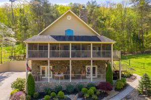 2389 Island Park Cr