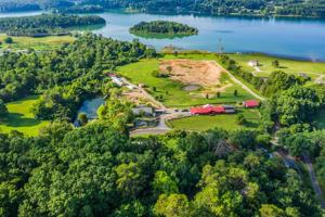 983 County Line Rd