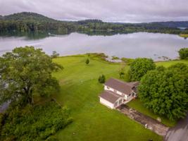 2943 SLATE HILL RD