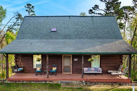 1558 Covington Road
