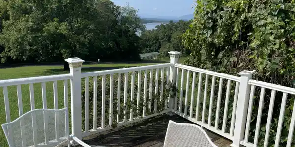 Image 4: patio