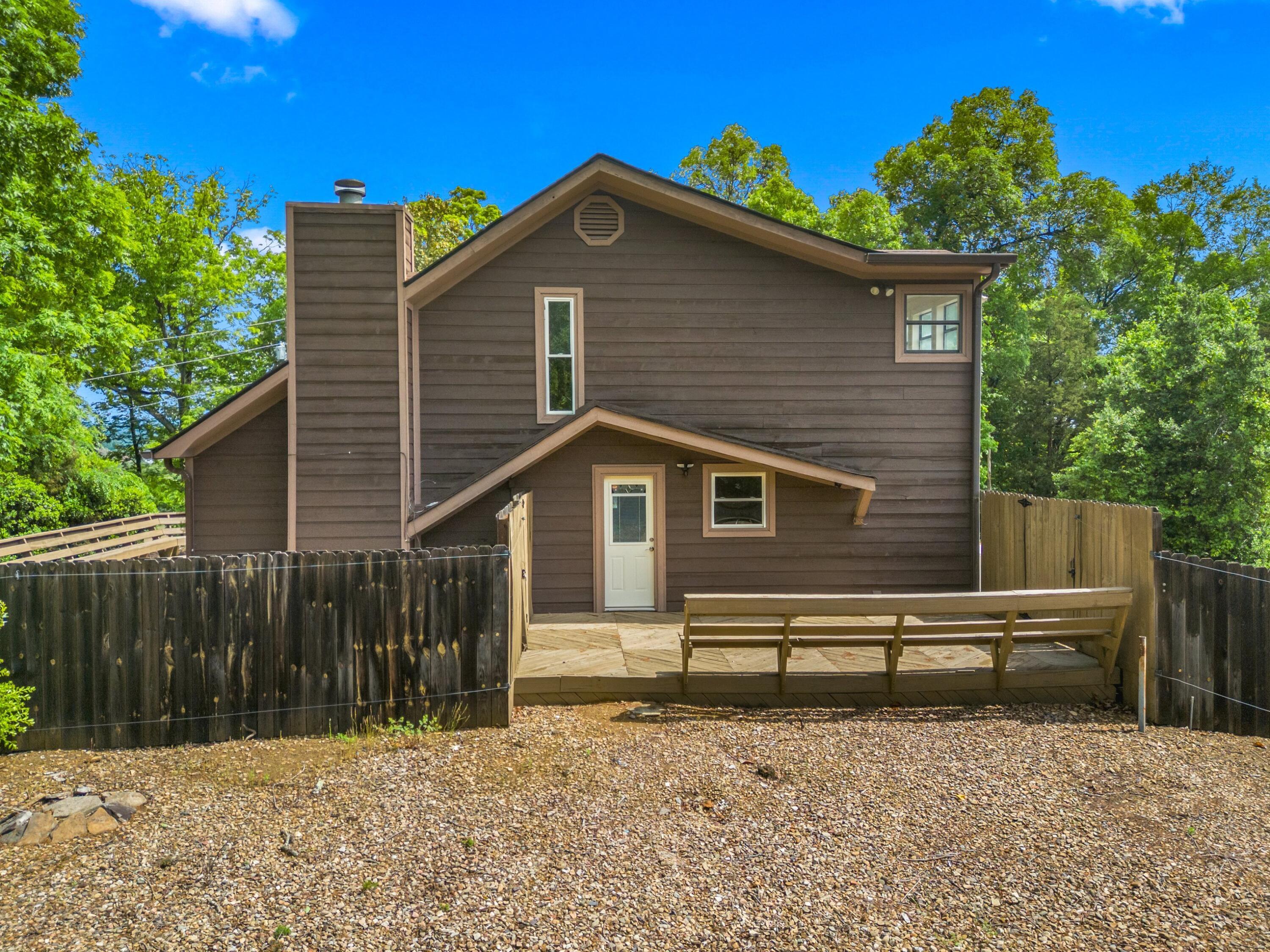 Image 4: 004-3844LakePointDrive-Morristown-TN-378