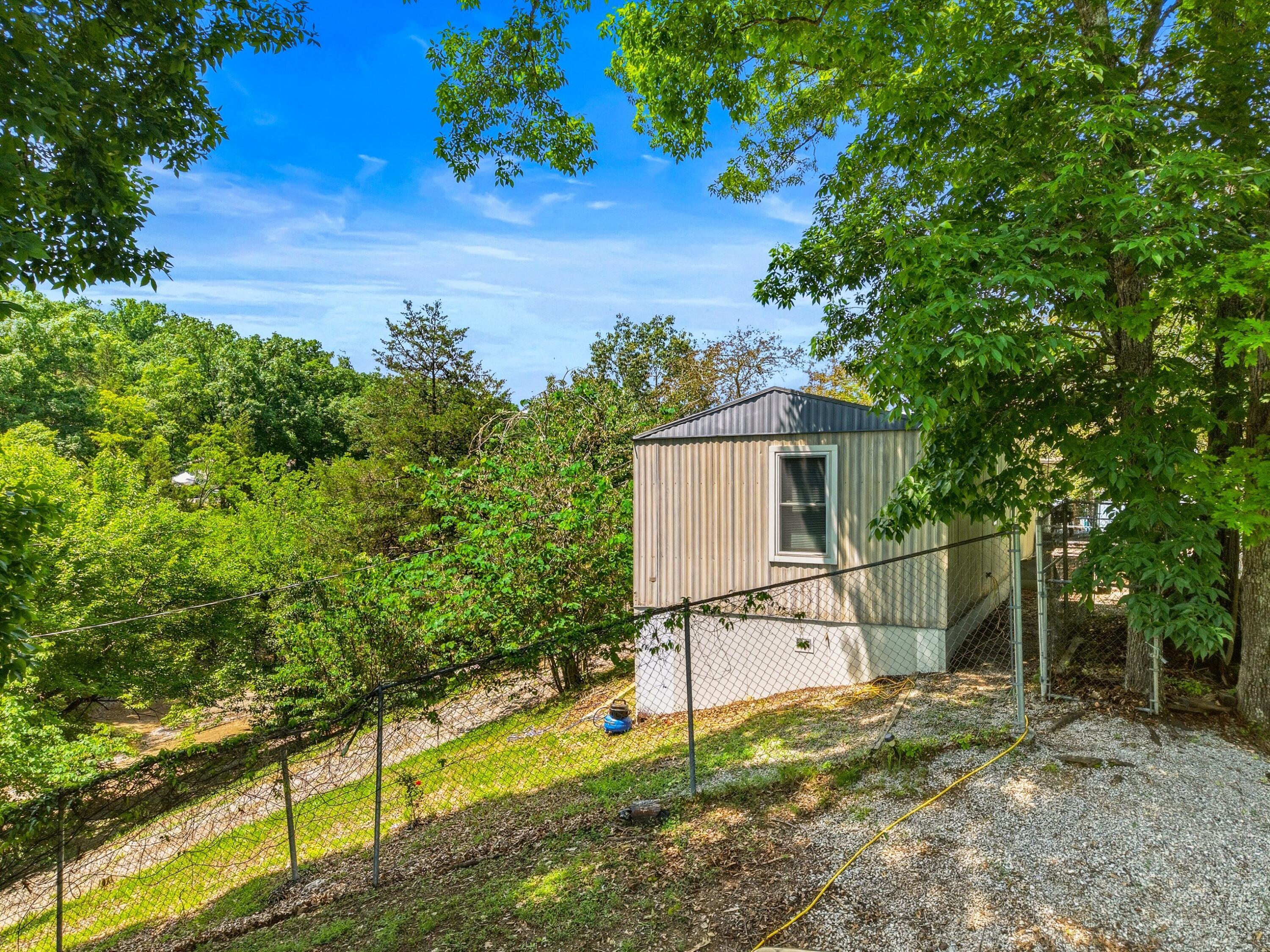 Image 4: 005-2019ParadiseHillsRoad-Dandridge-TN-3
