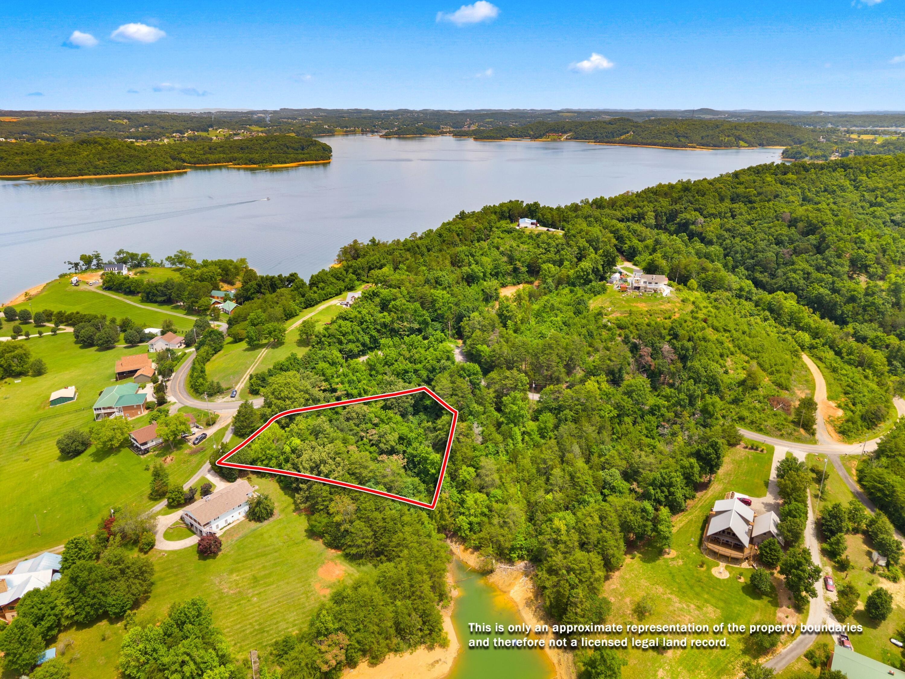 Image 1: 002-1393LakeFrontDrive-Dandridge-TN-3772