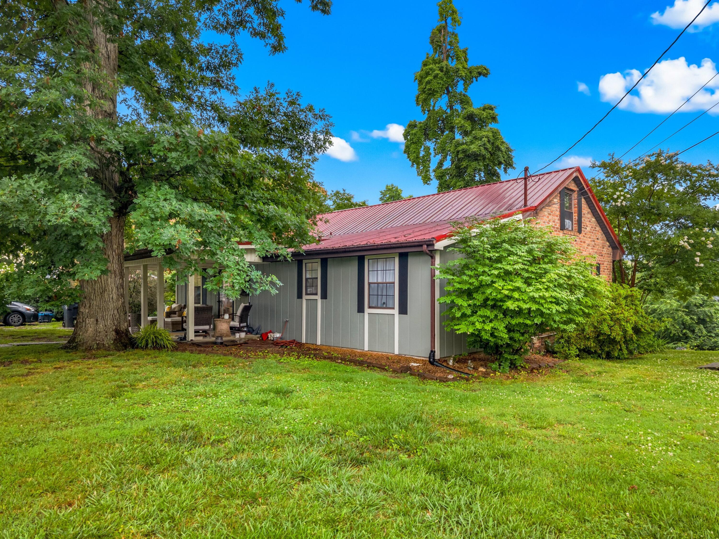 Image 3: 003-1921HillTrailDrive-Morristown-TN-378