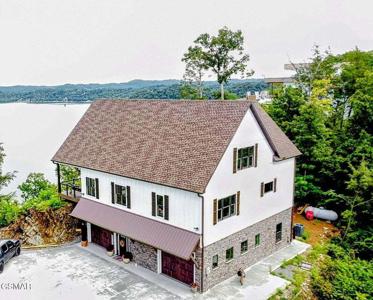 313 River Bluff Way Way