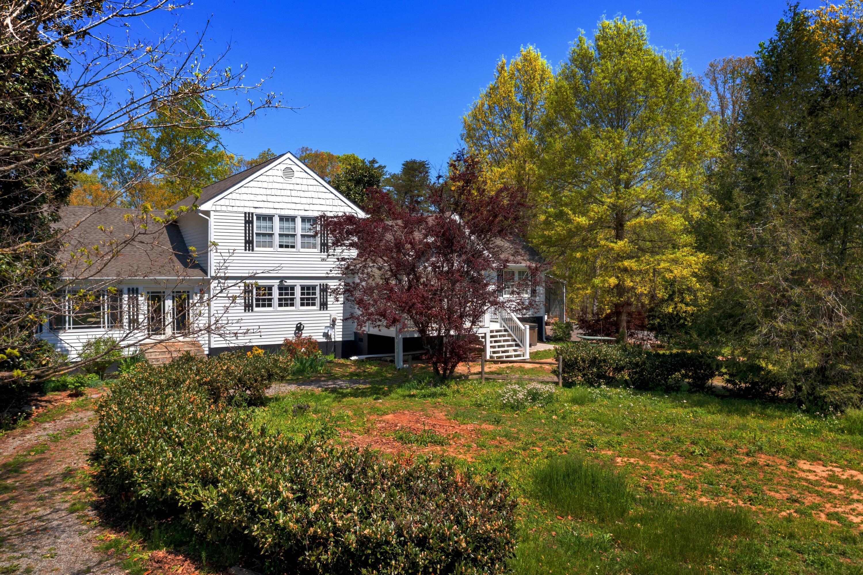 Image 4: Front of home