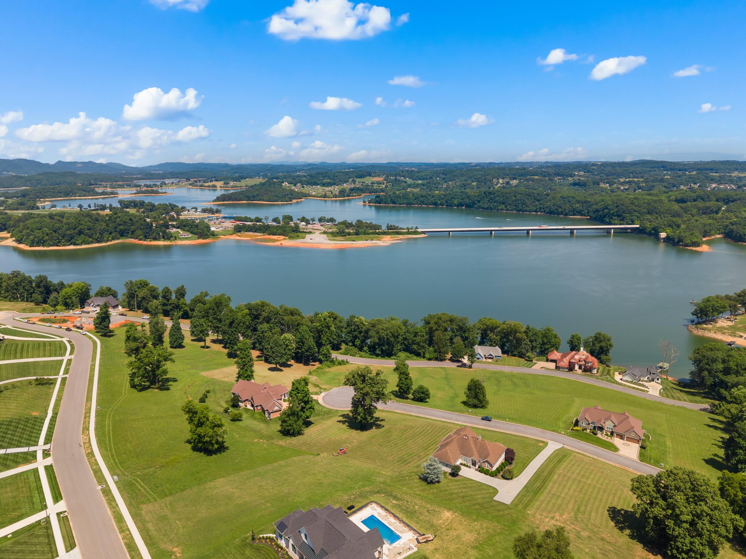 Image 2: 010-2492StarboardCrestRoad-Morristown-TN