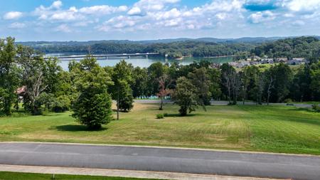 2450 Starboard Crest Road