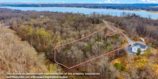 Image 2: 002-WatersideCoveDrive-TN-37725-SMALL