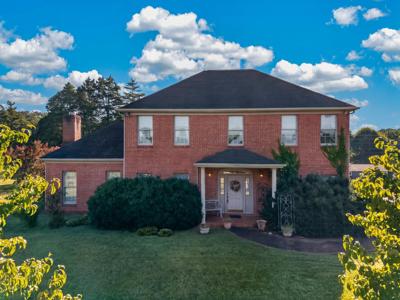 200 Brooks Landing Circle