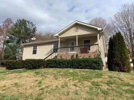 2103 Carolyn Dr