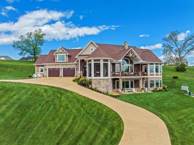 2483 Starboard Crest Road