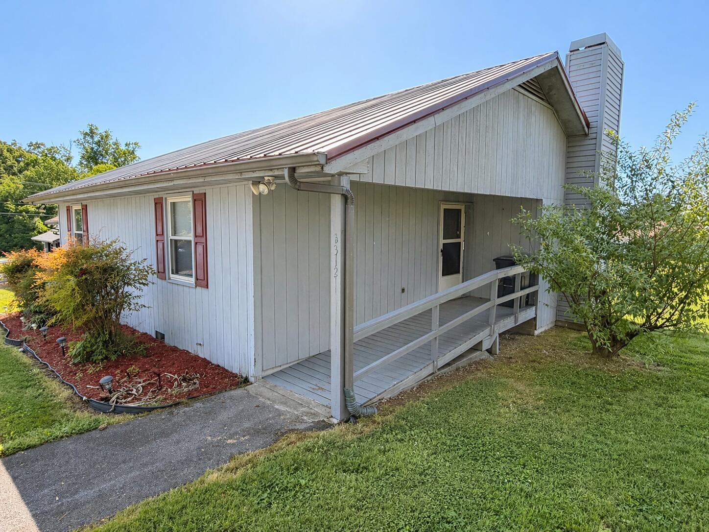 Image 1: C2934A5F-36A4-46CE-B469-BF1EC6E95031